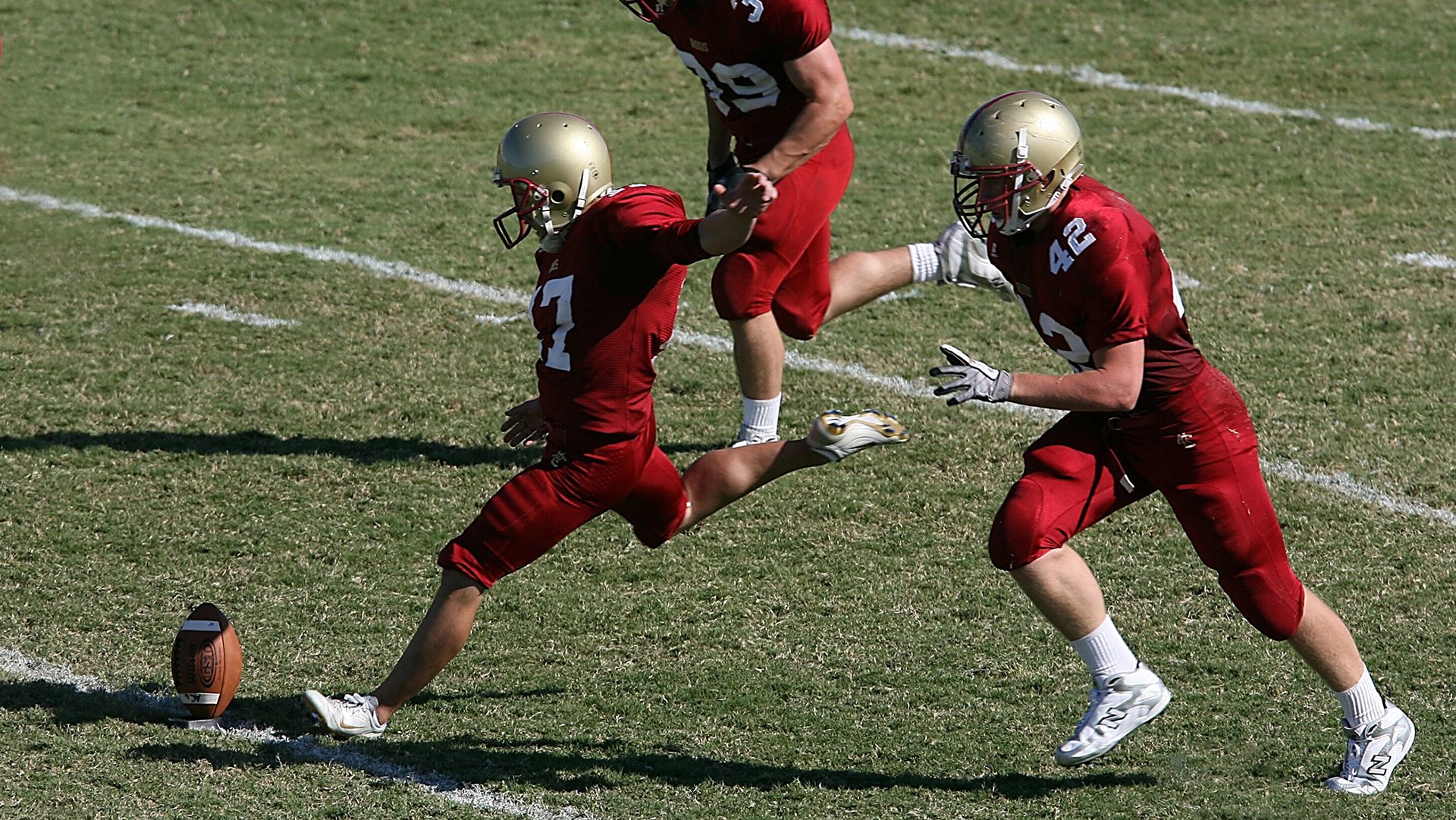 五大联赛裁判执法风格是否决定比赛节奏方向,赛事裁判都来自哪里
